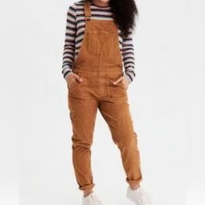 American Eagle Brown Corduroy Overalls size Small Short